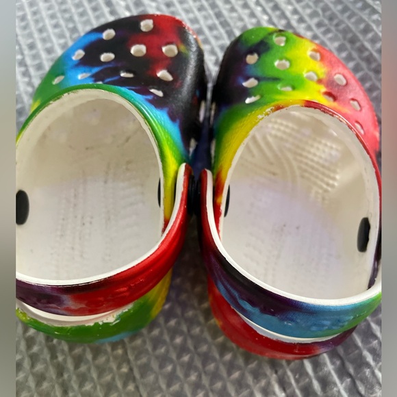Tye dye colorful Baby Crocs. Size baby “2, 3” - Picture 5 of 5